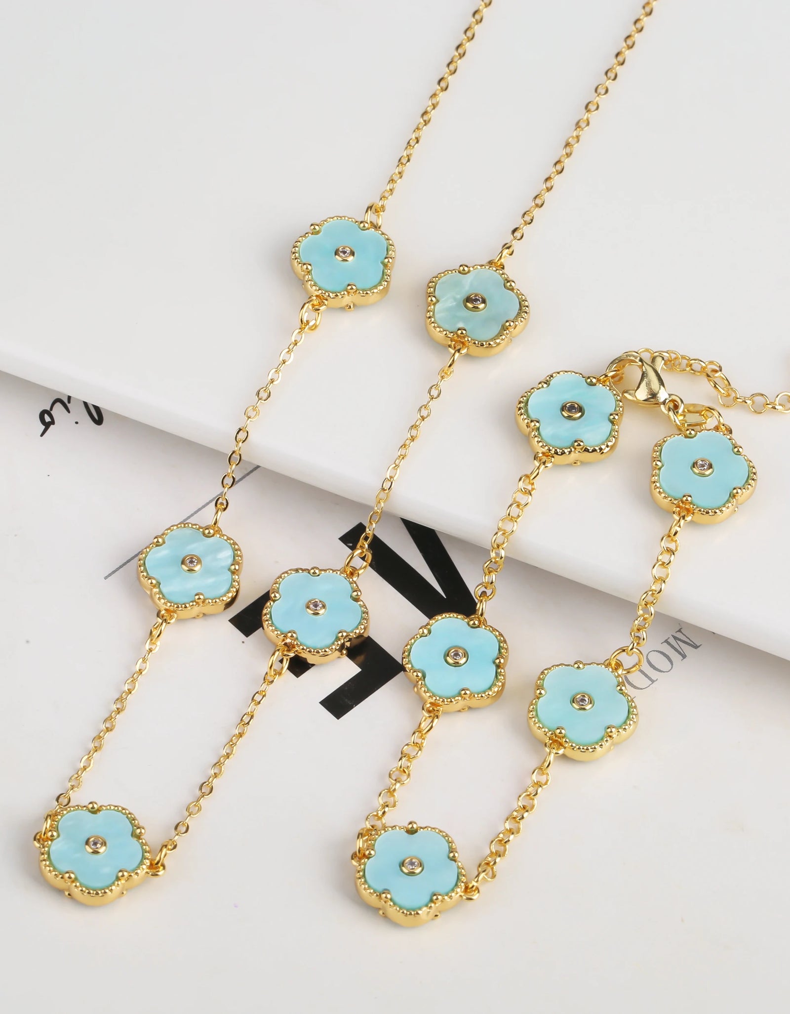 2PC Plant Plum Blossom Zircon Five Leaf Petal Flower Necklace Bracelet Jewelry Set Luxury Beimu Women'S Temperament Gift